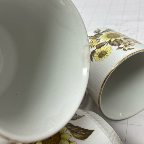 Six Royal Warwick Sunflower tea cups England sunflower print on white - Picture 8 of 11